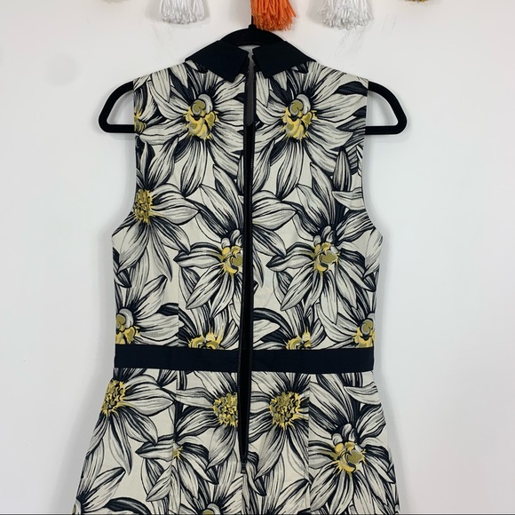 Alice + Olivia Ellis Jacquard Floral Pattern Collared Dress 10 - Picture 12 of 16